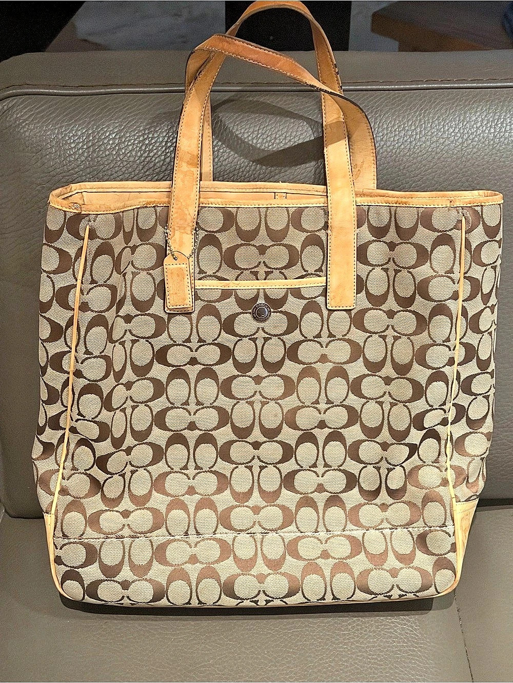 Those that love vintage worn look Coach Signature C East West Gallery Tote Brown
